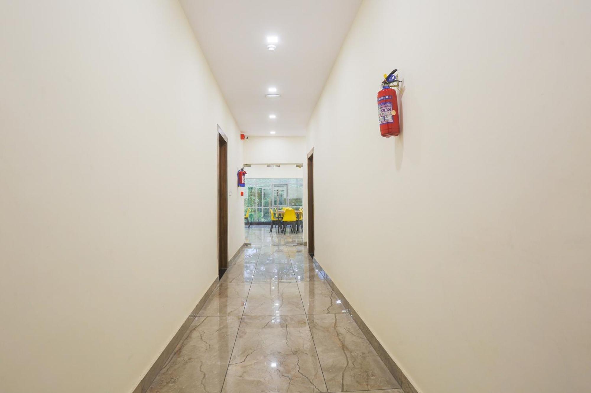 מלון דלהי Super Townhouse Vikaspuri מראה חיצוני תמונה