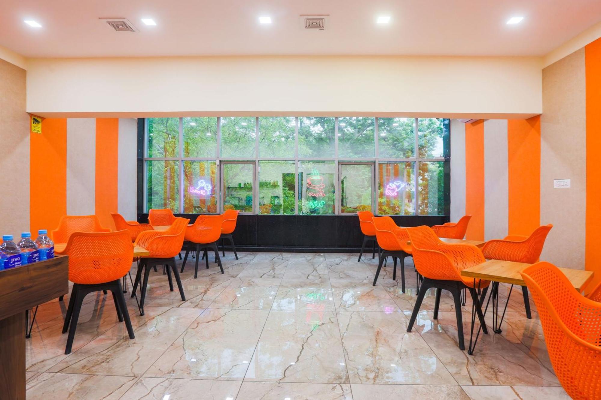 מלון דלהי Super Townhouse Vikaspuri מראה חיצוני תמונה