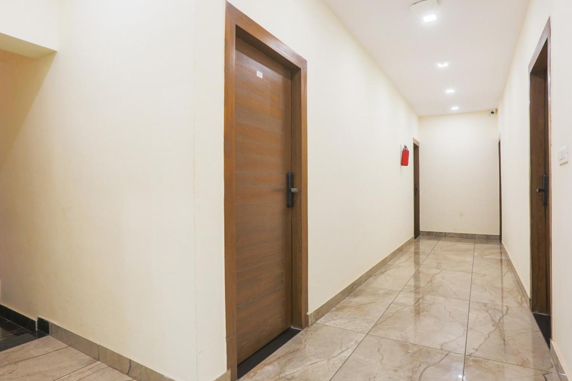 מלון דלהי Super Townhouse Vikaspuri מראה חיצוני תמונה